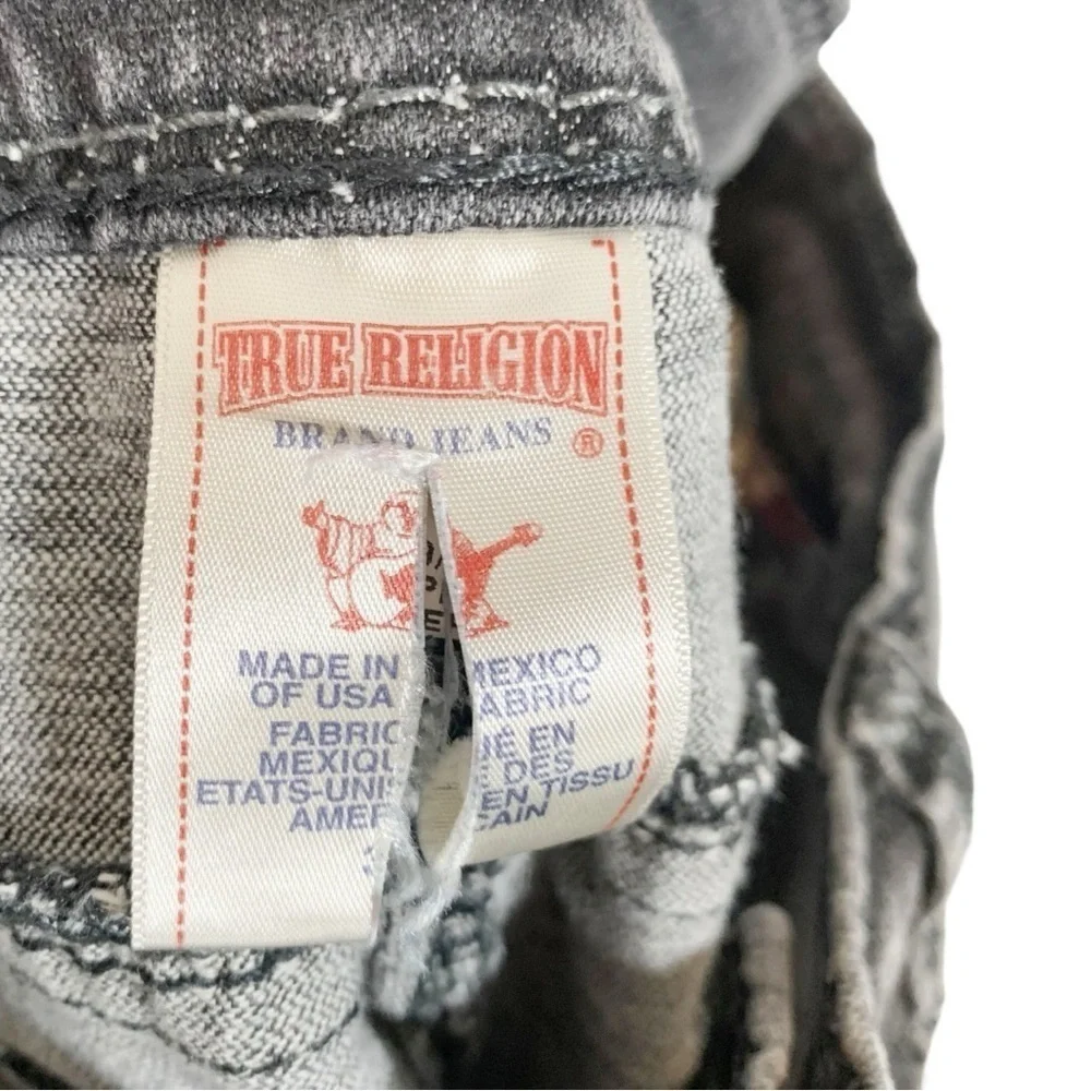 True Religion Straight Leg Mega T Jeans Size 36